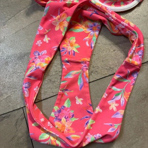 Kulani Kinis Bikini Set in Viva Dreama - Picture 3 of 6